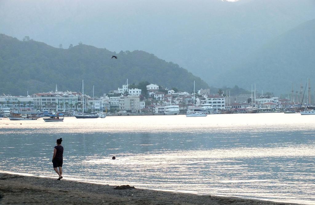 Candan Citybeach Hotel Marmaris Exterior photo