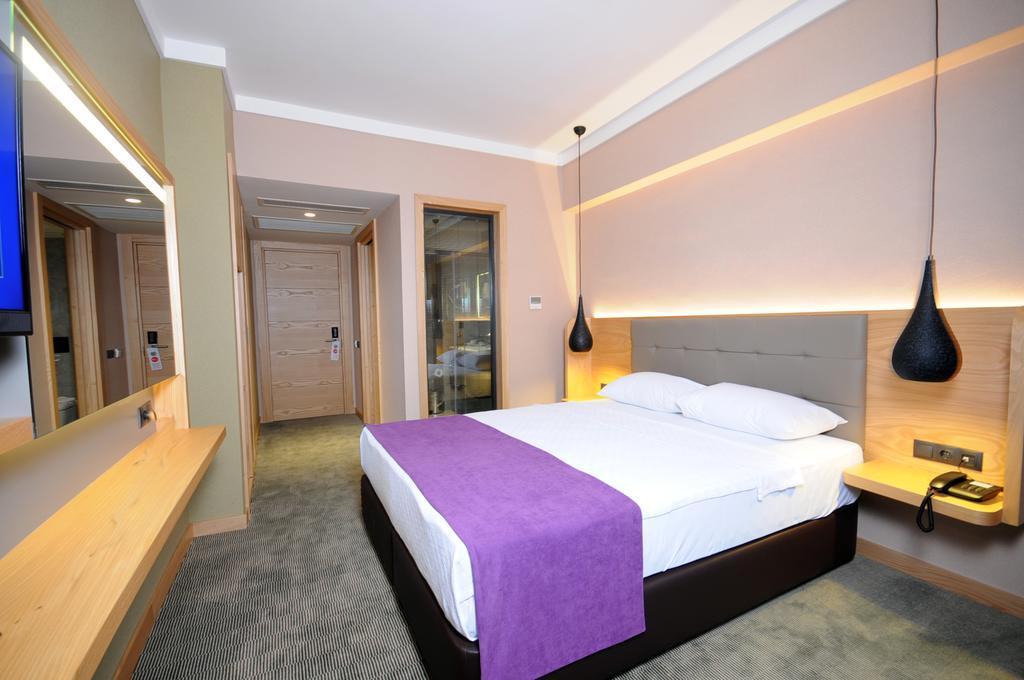 Candan Citybeach Hotel Marmaris Exterior photo